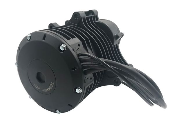 Electric motor BLDC QS138-C 72V 70H V3 3000W 121NM with gear 1:2.35 star for 428 chain, 15T (teeth), 2 image